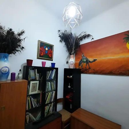 Nice And Quiet Accommodation In The City Center Milano Esterno foto